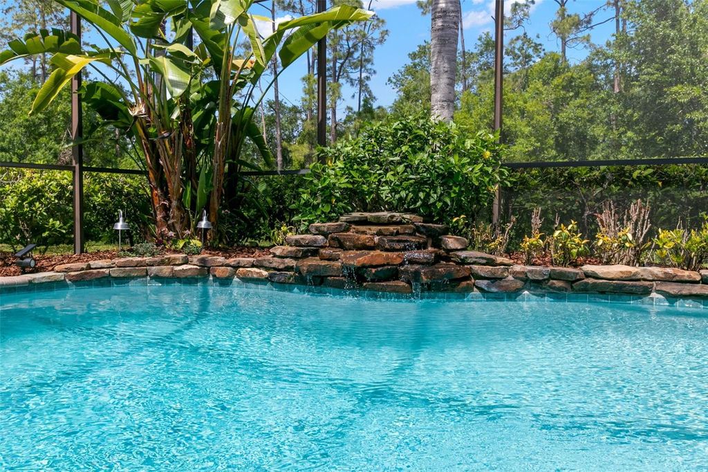 Photo of 14817 Tudor Chase Drive, Tampa, FL 33626 (MLS # TB8370195)