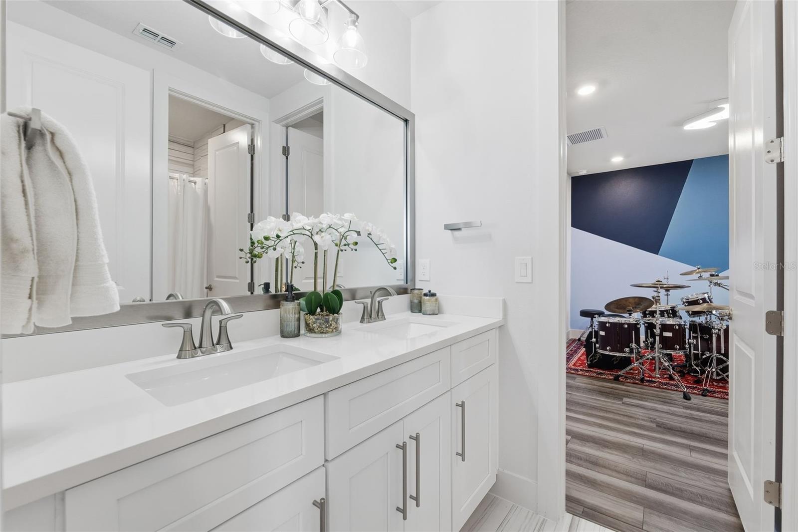 EPPERSON NORTH VILLAGE D2 - Residential