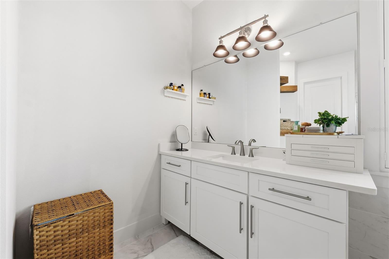 EPPERSON NORTH VILLAGE D2 - Residential