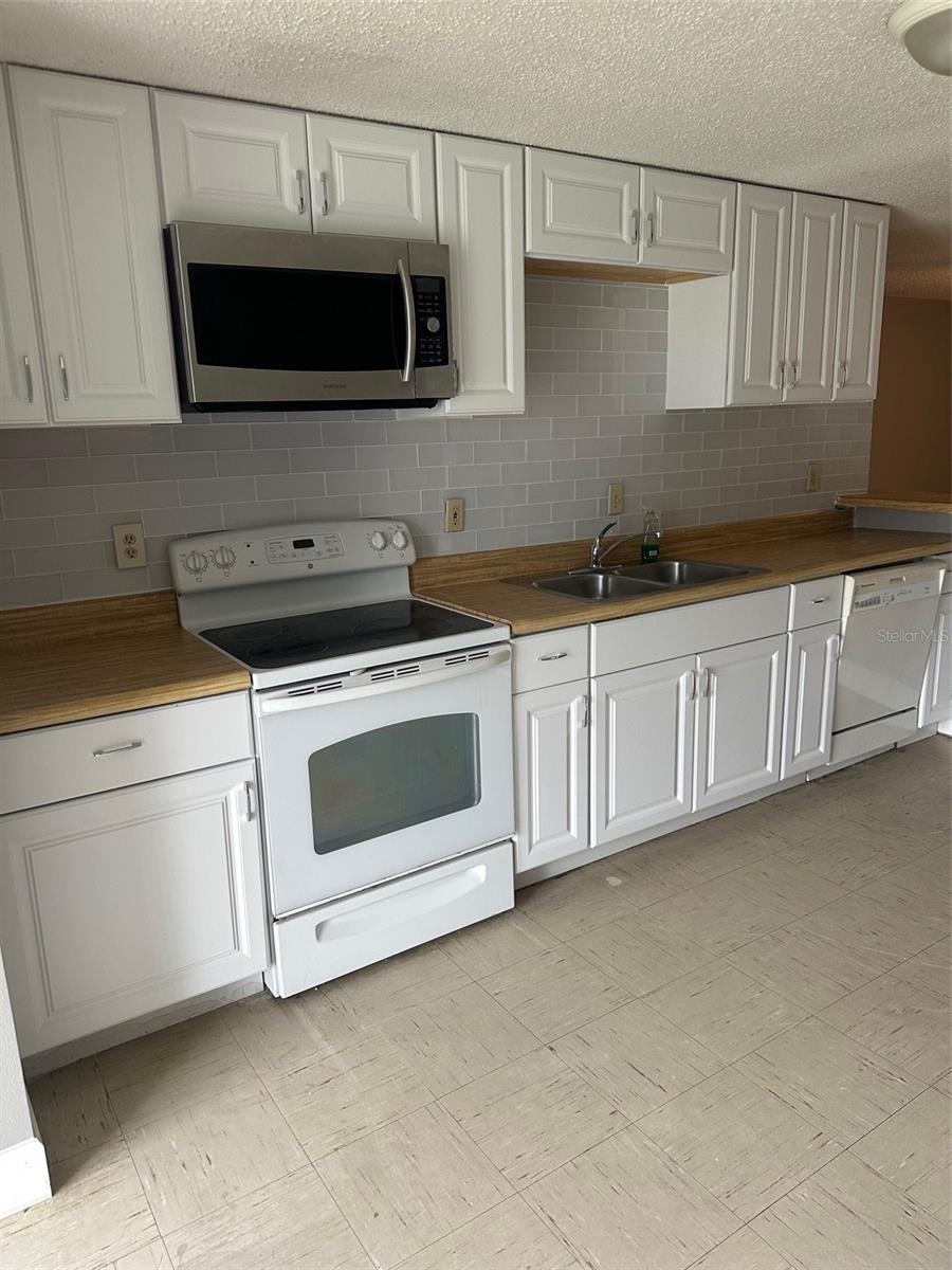 HERITAGE PINES - Residential