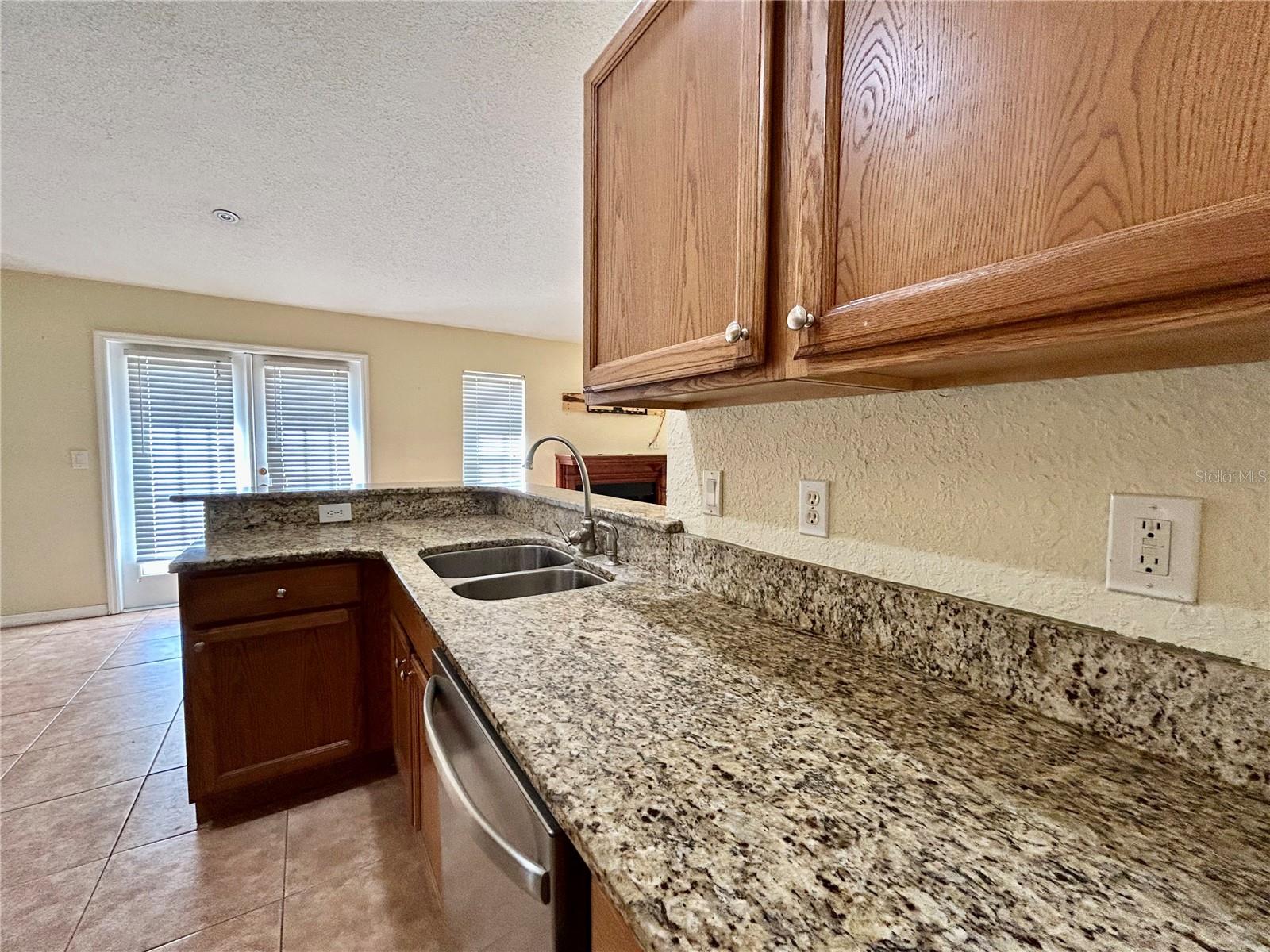 PEACE RIVER OAKS - Residential