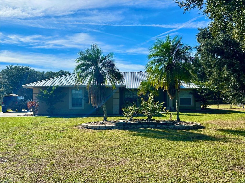 Photo of 475 Heather Court, Bartow, FL 33830 (MLS # P4937336)