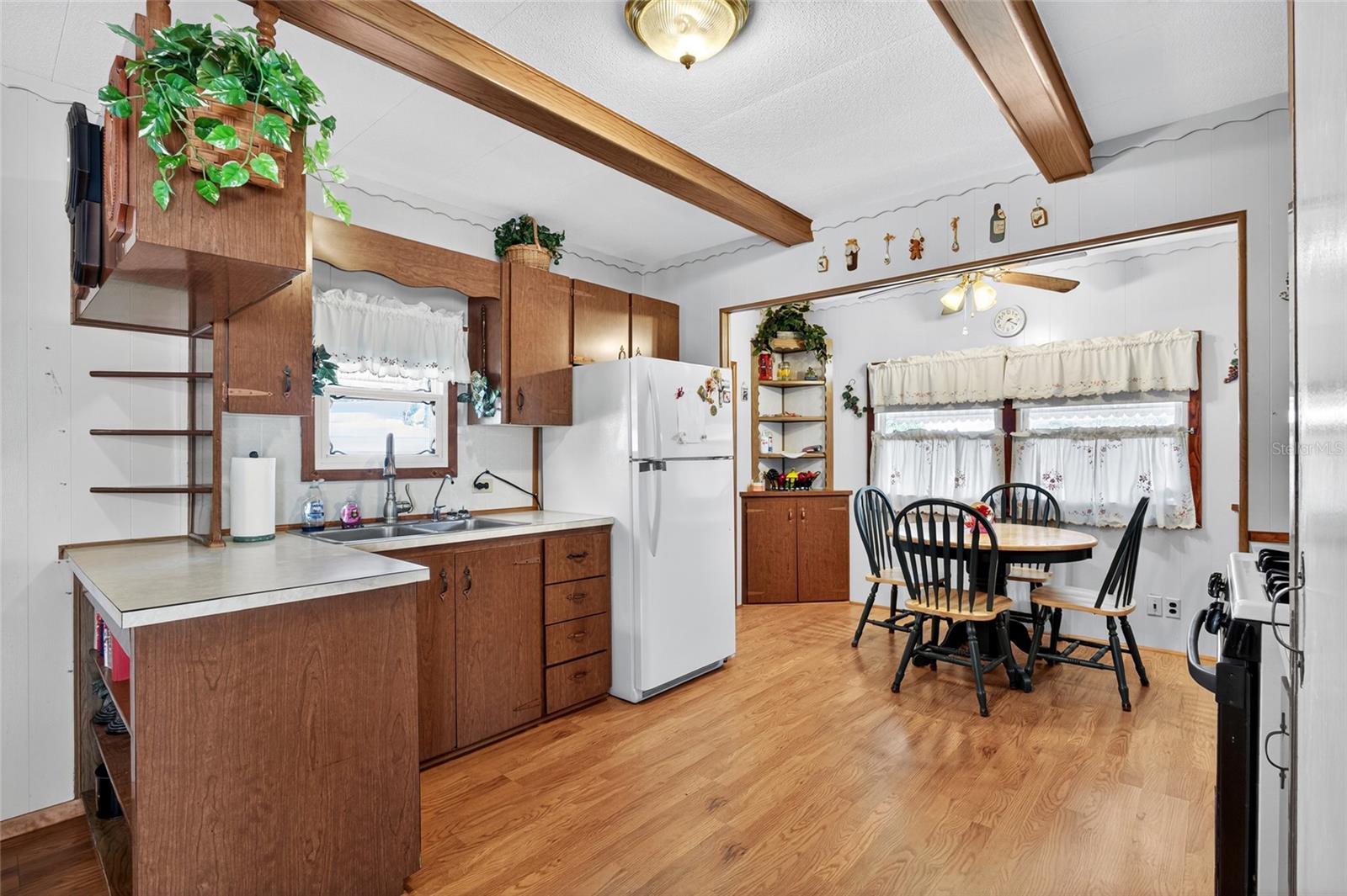 FLORIDA TRAILER ESTATES - Residential