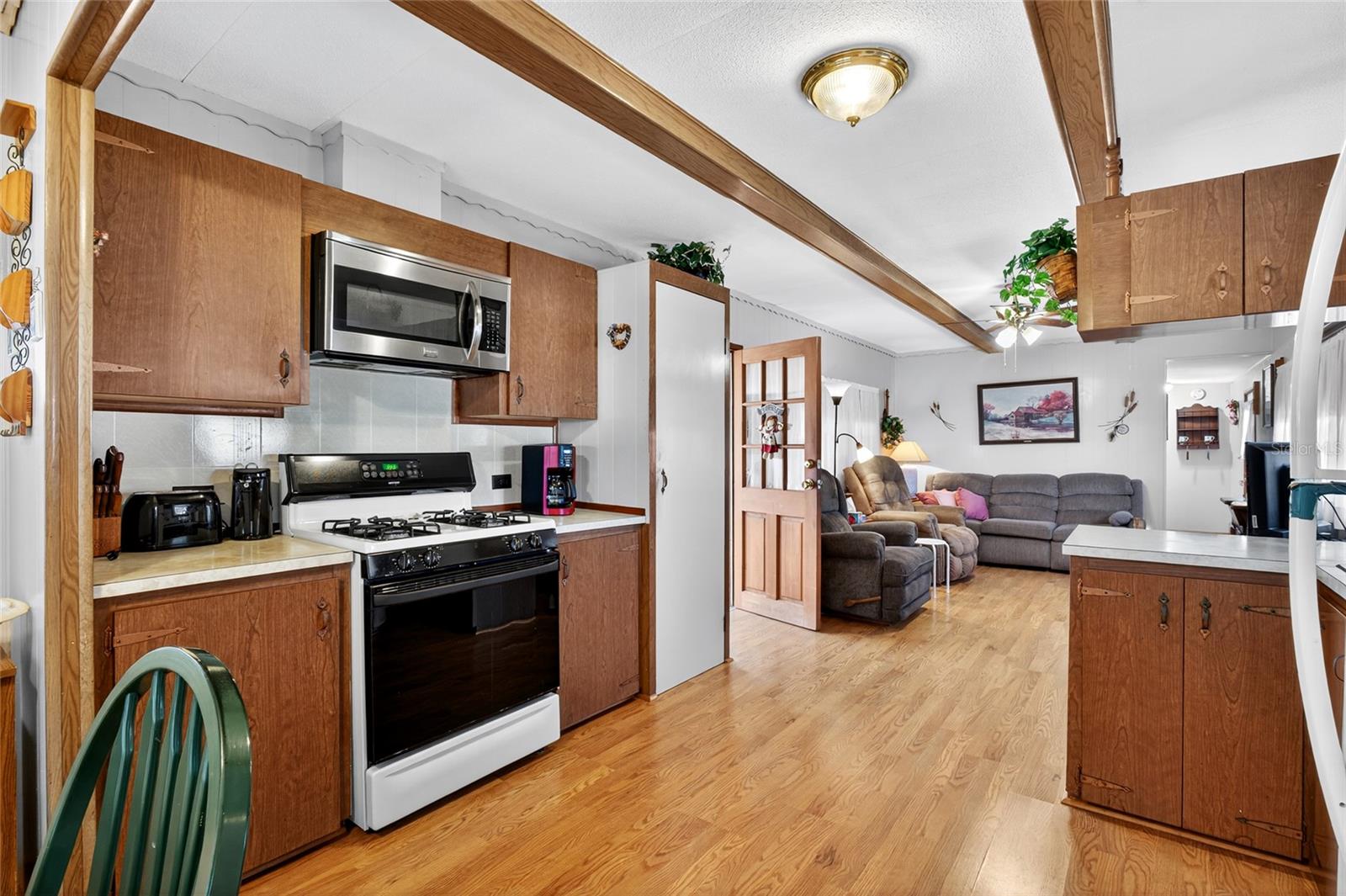 FLORIDA TRAILER ESTATES - Residential