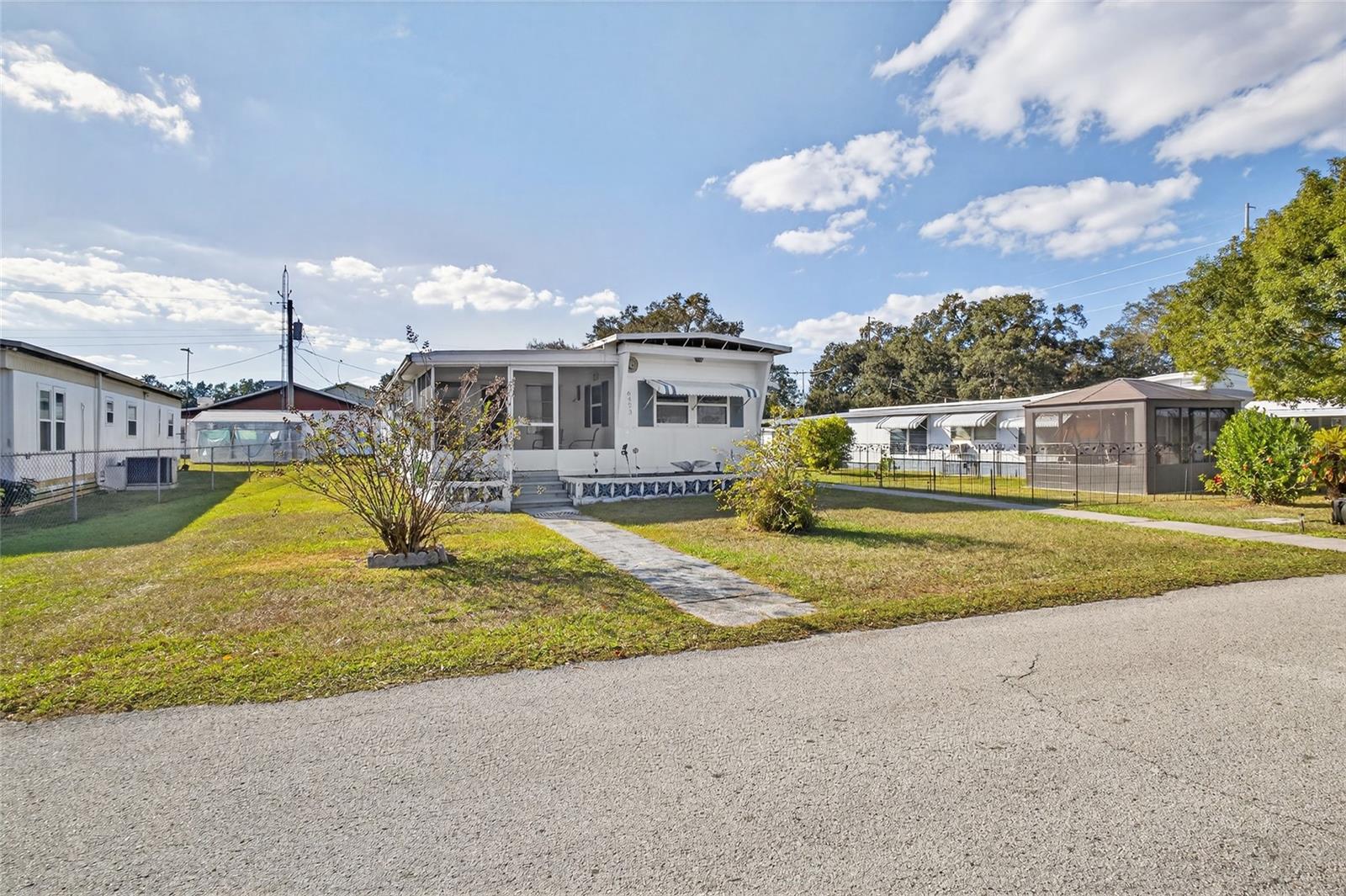 FLORIDA TRAILER ESTATES - Residential