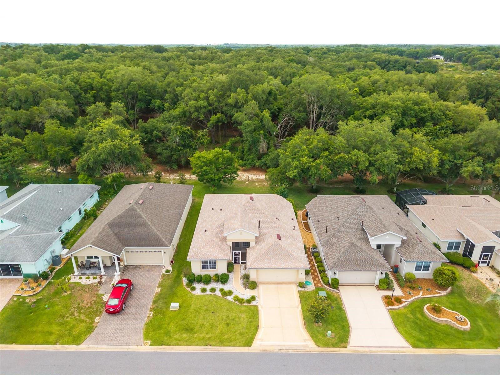ROYAL HIGHLANDS PH 02-B LT 1317 PB 50 PG - Residential
