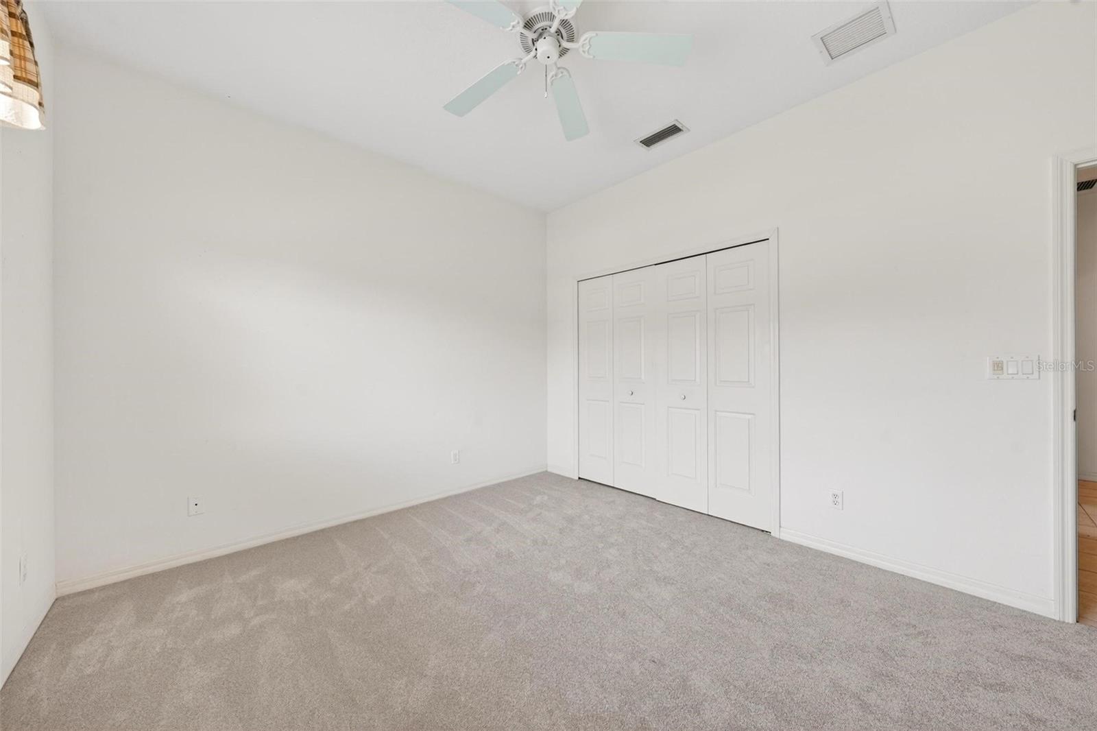 ROYAL HIGHLANDS PH 02-B LT 1317 PB 50 PG - Residential
