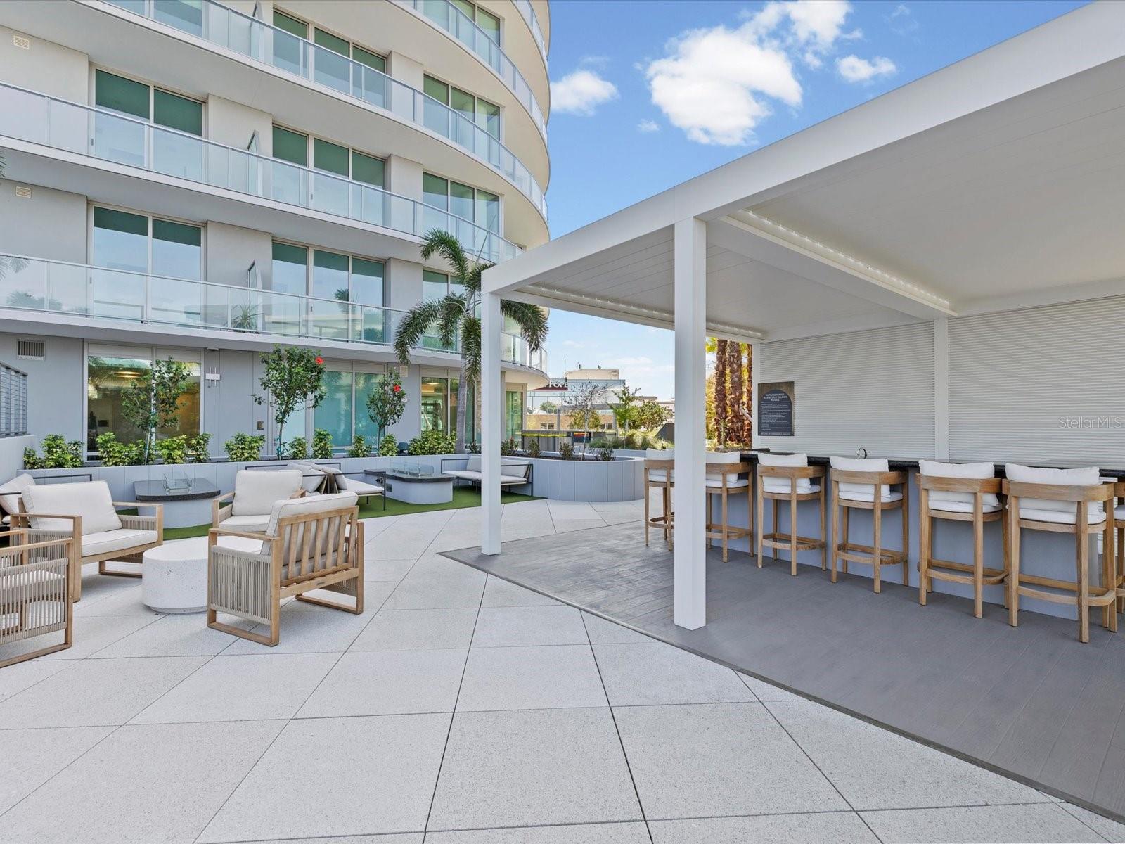 RESIDENCES AT 400 CENTRAL - Residential