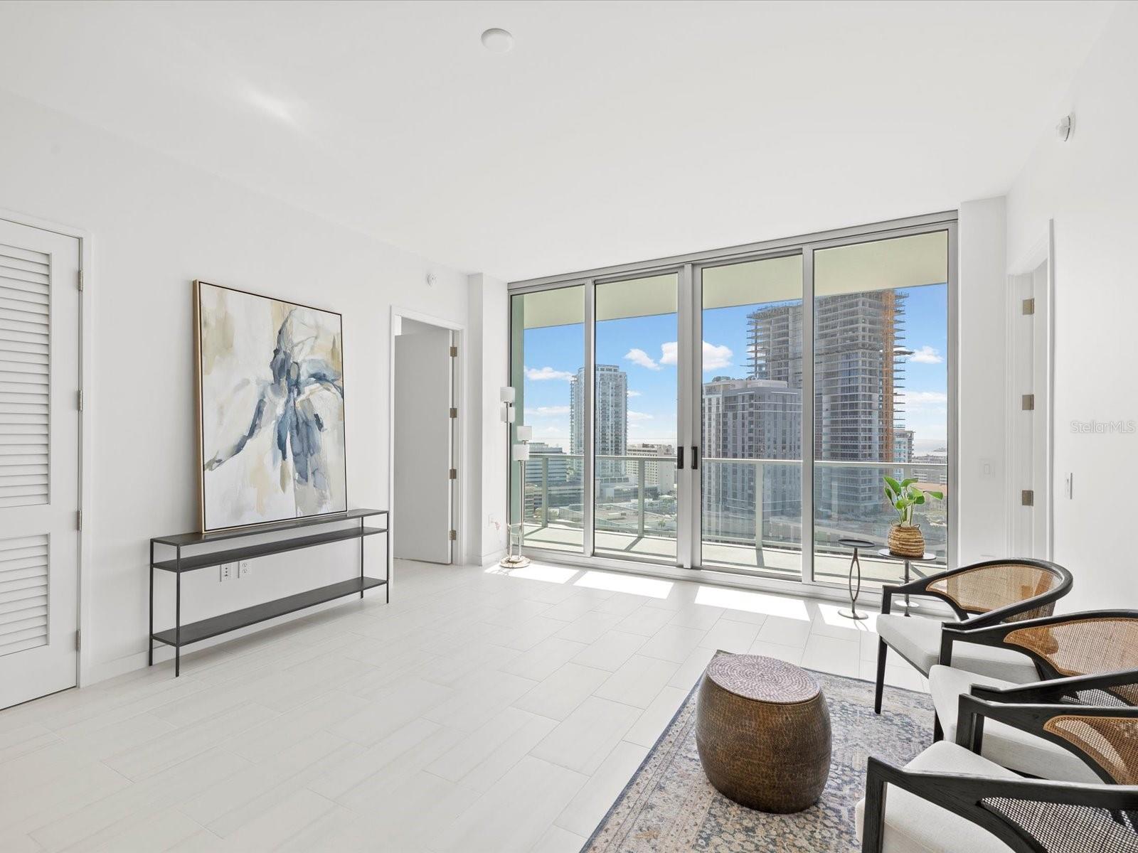 RESIDENCES AT 400 CENTRAL - Residential