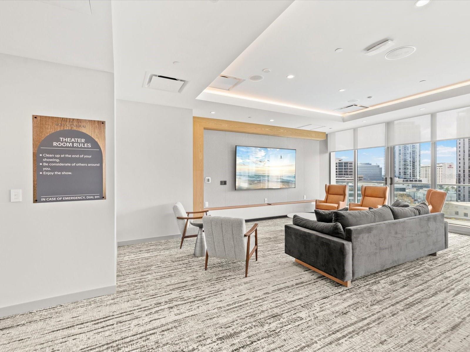 RESIDENCES AT 400 CENTRAL - Residential