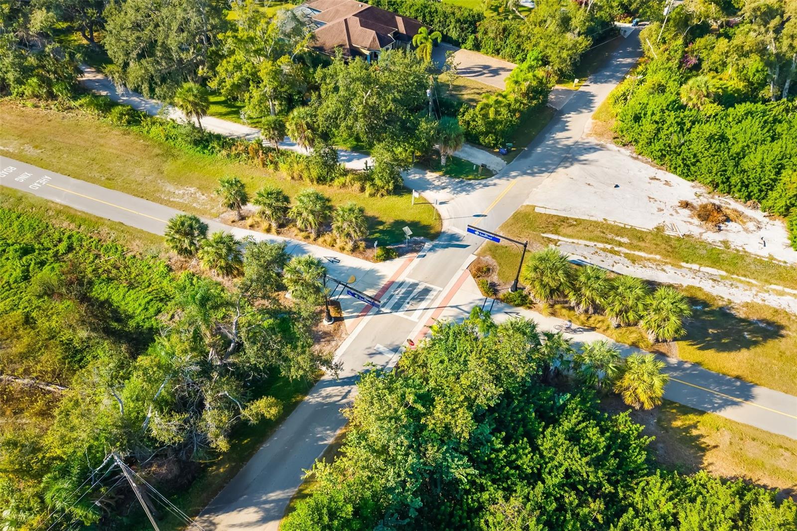 BEE RIDGE TOWN OF TOWNSITE - Residential