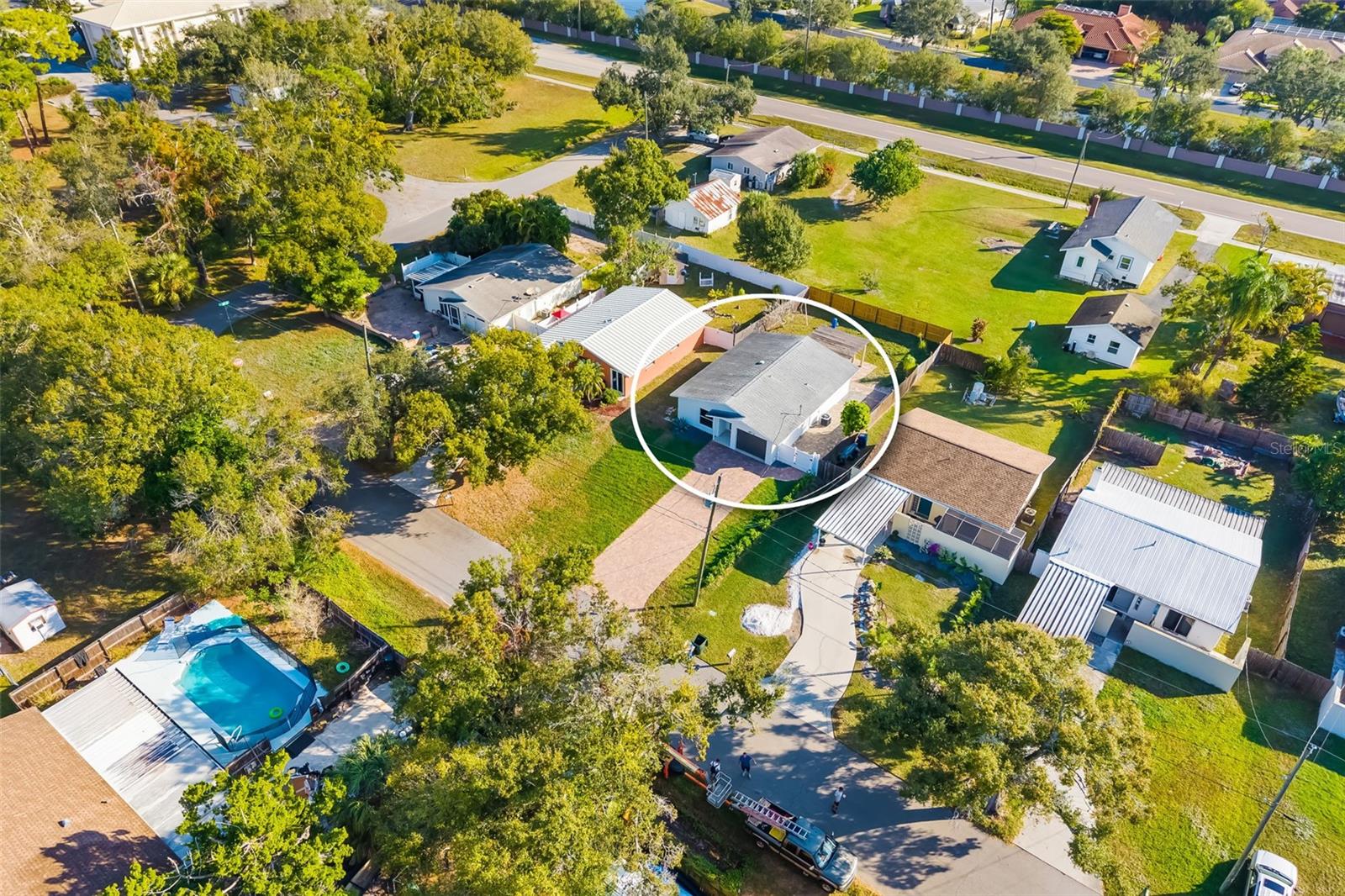 BEE RIDGE TOWN OF TOWNSITE - Residential