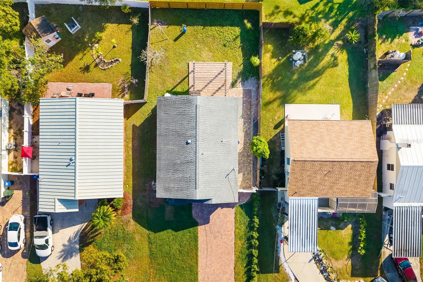 BEE RIDGE TOWN OF TOWNSITE - Residential