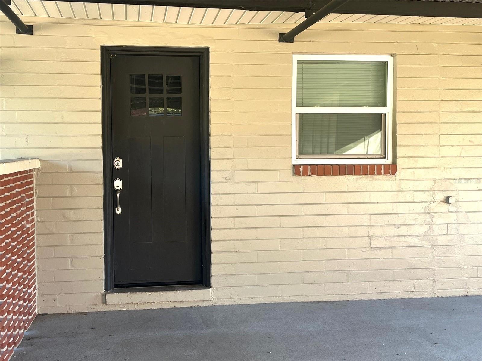 SANTA FE HILLS - Residential Lease