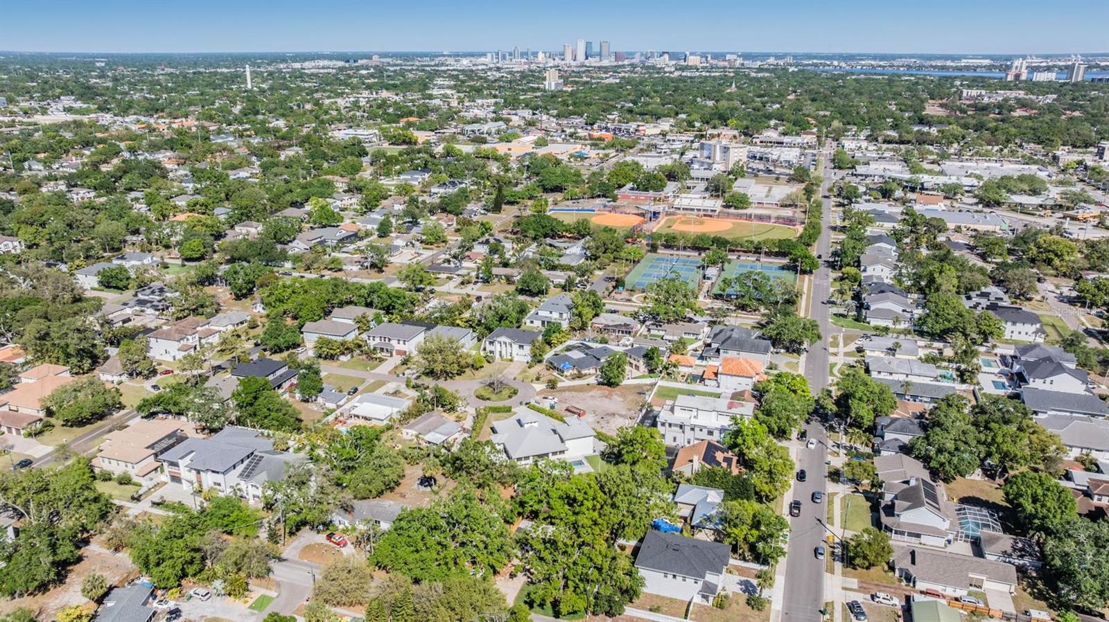 MORRISON COURT - Residential Lease