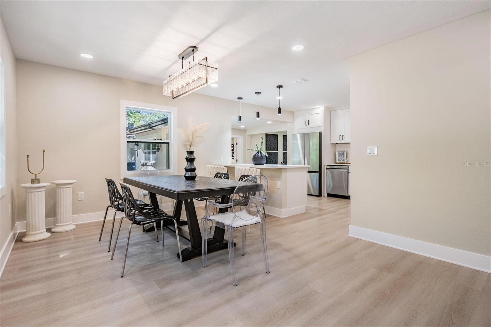 MORRISON COURT - Residential Lease