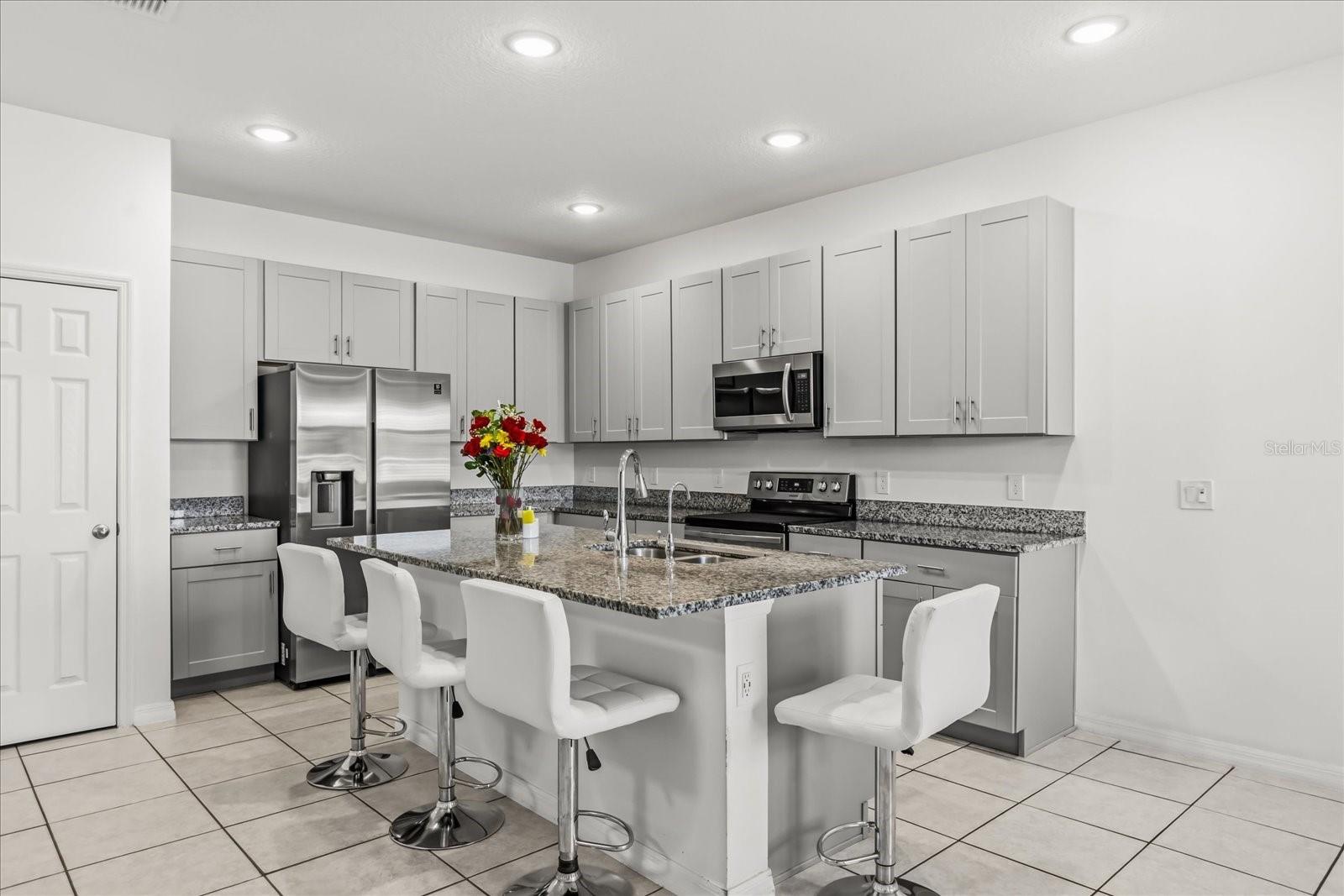 TARPON BAY PHASE ONE - Residential