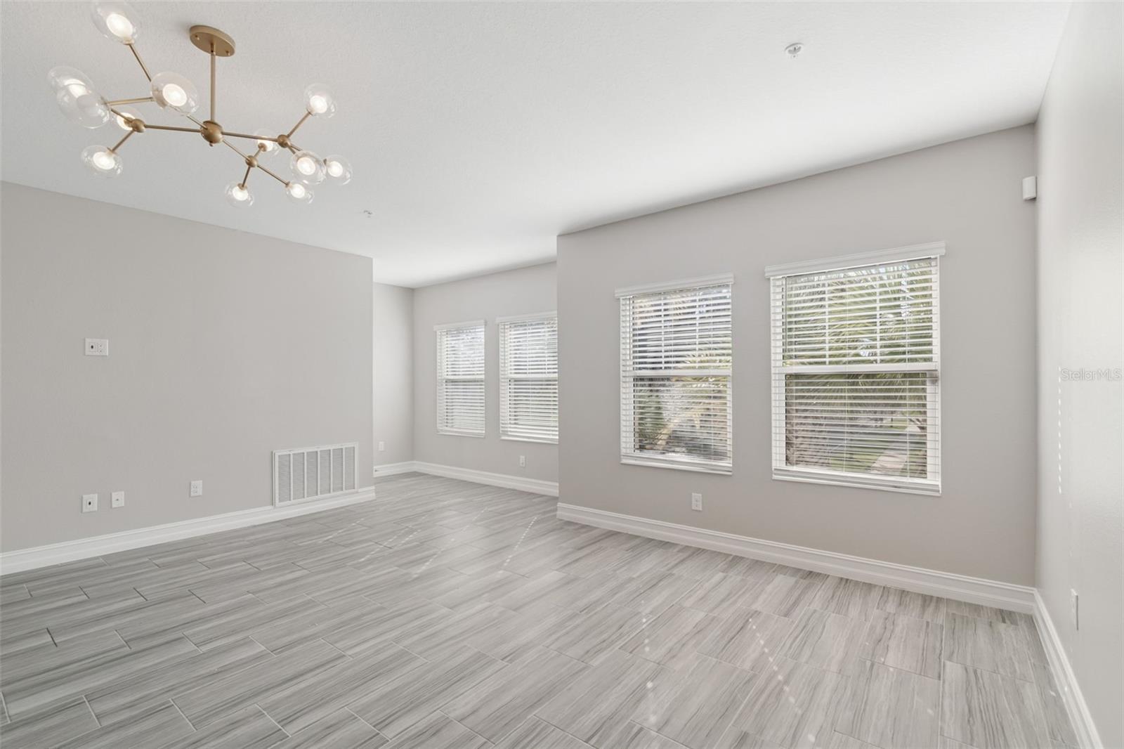 INLET PARK AT WESTSHORE MARINA - Residential Lease