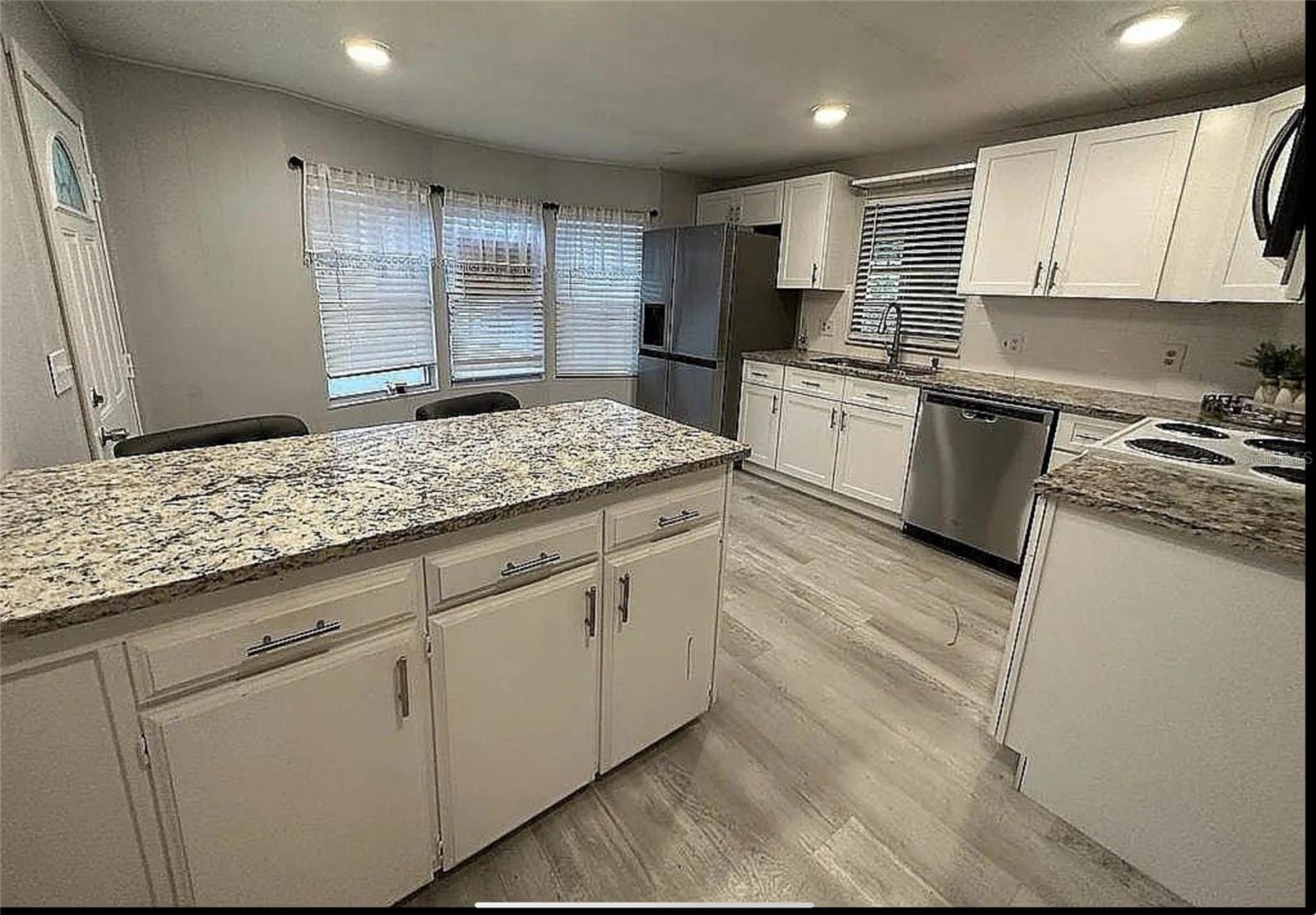 THE VALLEY - Residential