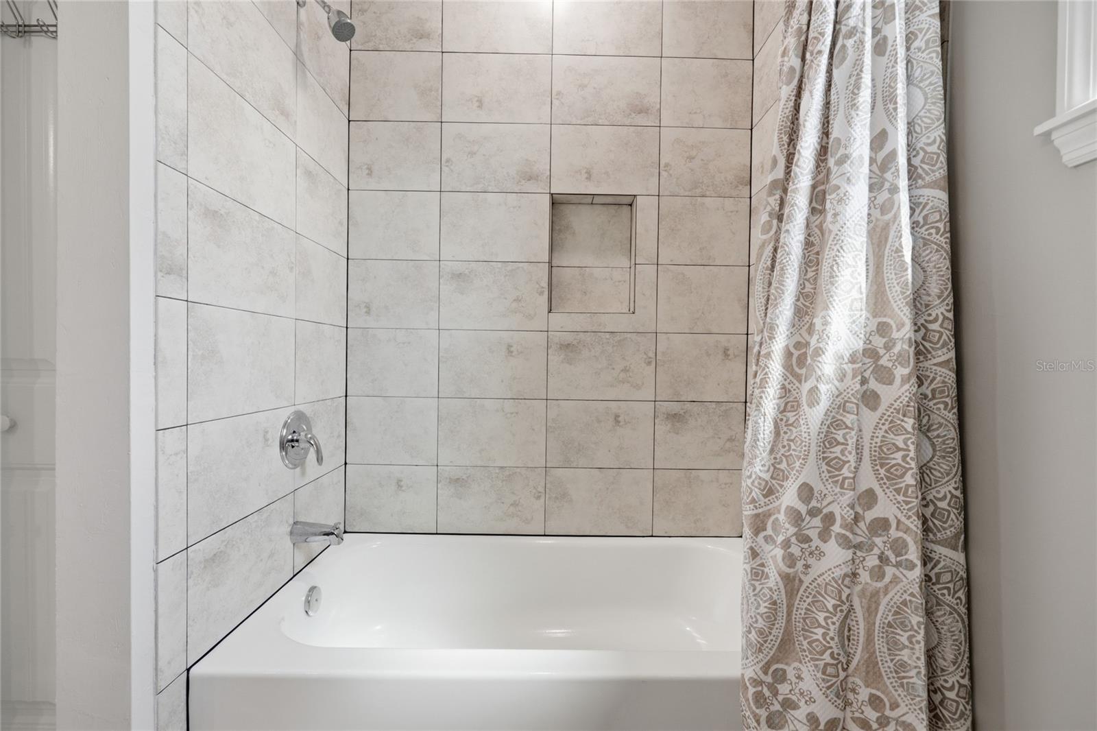 COUNTRYWAY - Residential