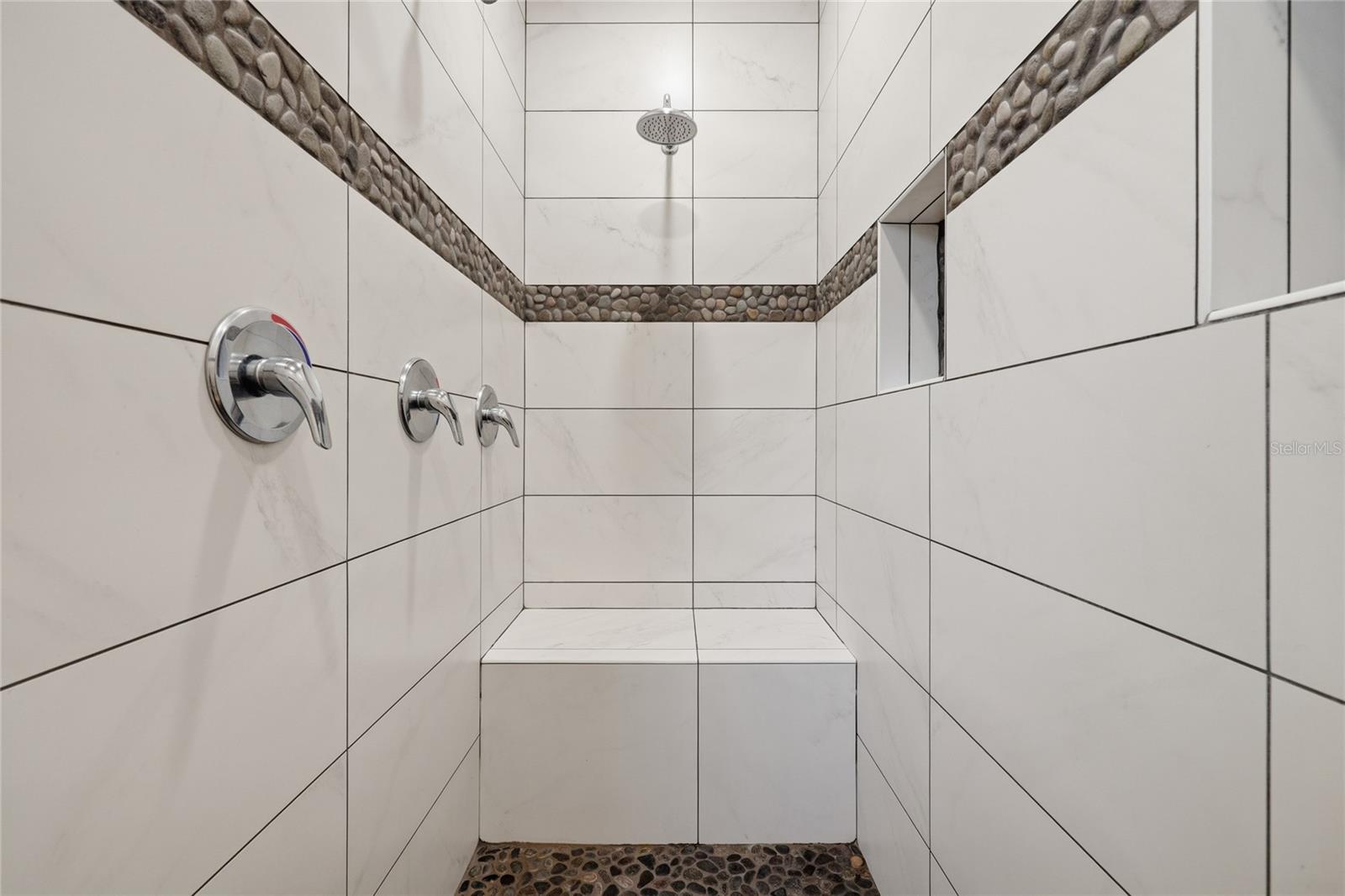 COUNTRYWAY - Residential