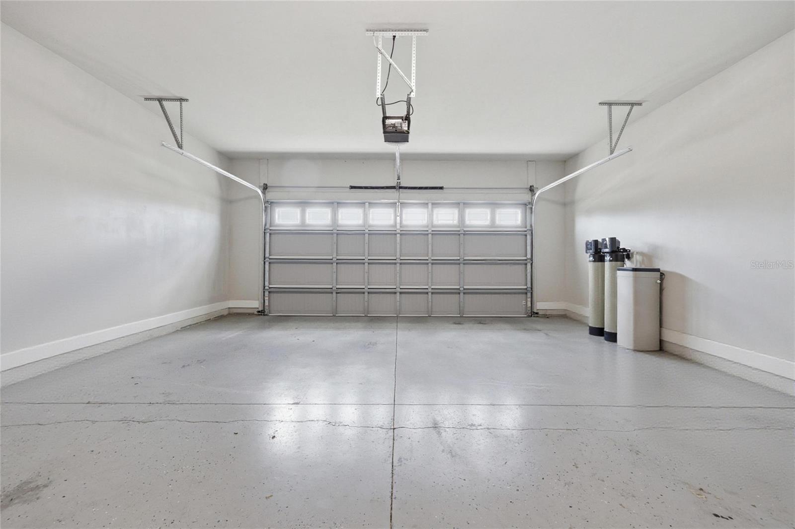 COUNTRYWAY - Residential