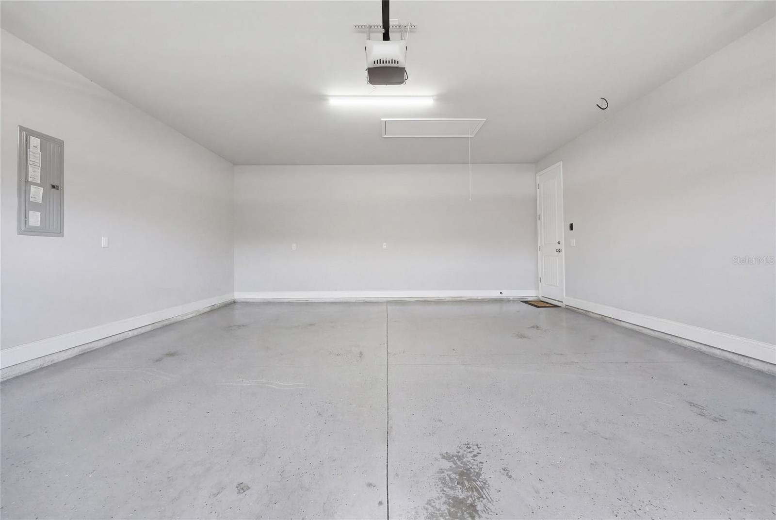 COUNTRYWAY - Residential