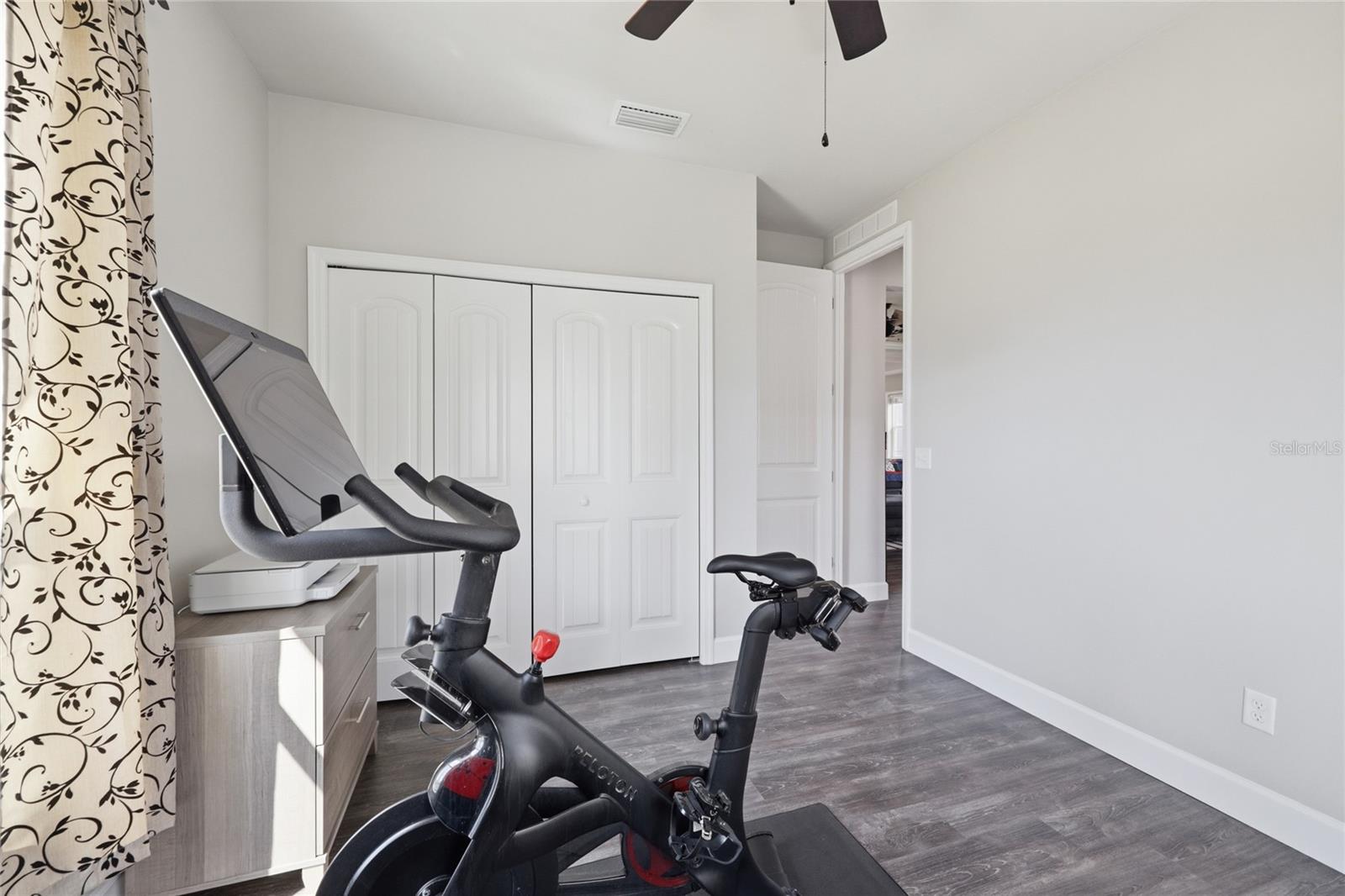 COUNTRYWAY - Residential