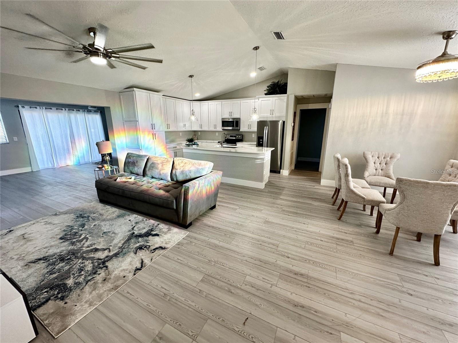 GULF GATE EAST UNIT 4 - Residential Lease