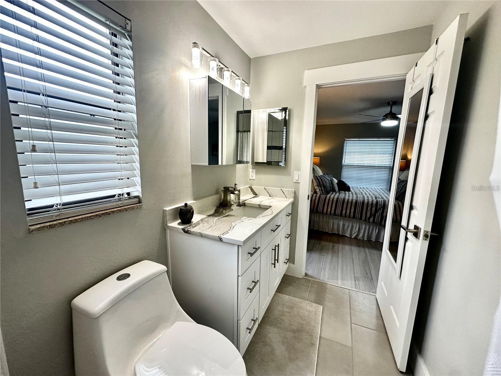 GULF GATE EAST UNIT 4 - Residential Lease