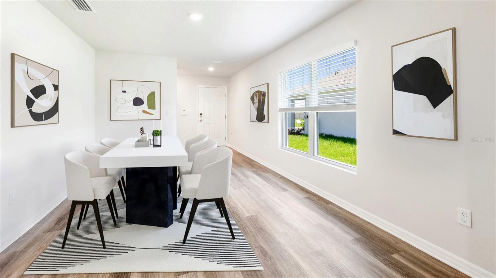 BELLA LAGO - Residential