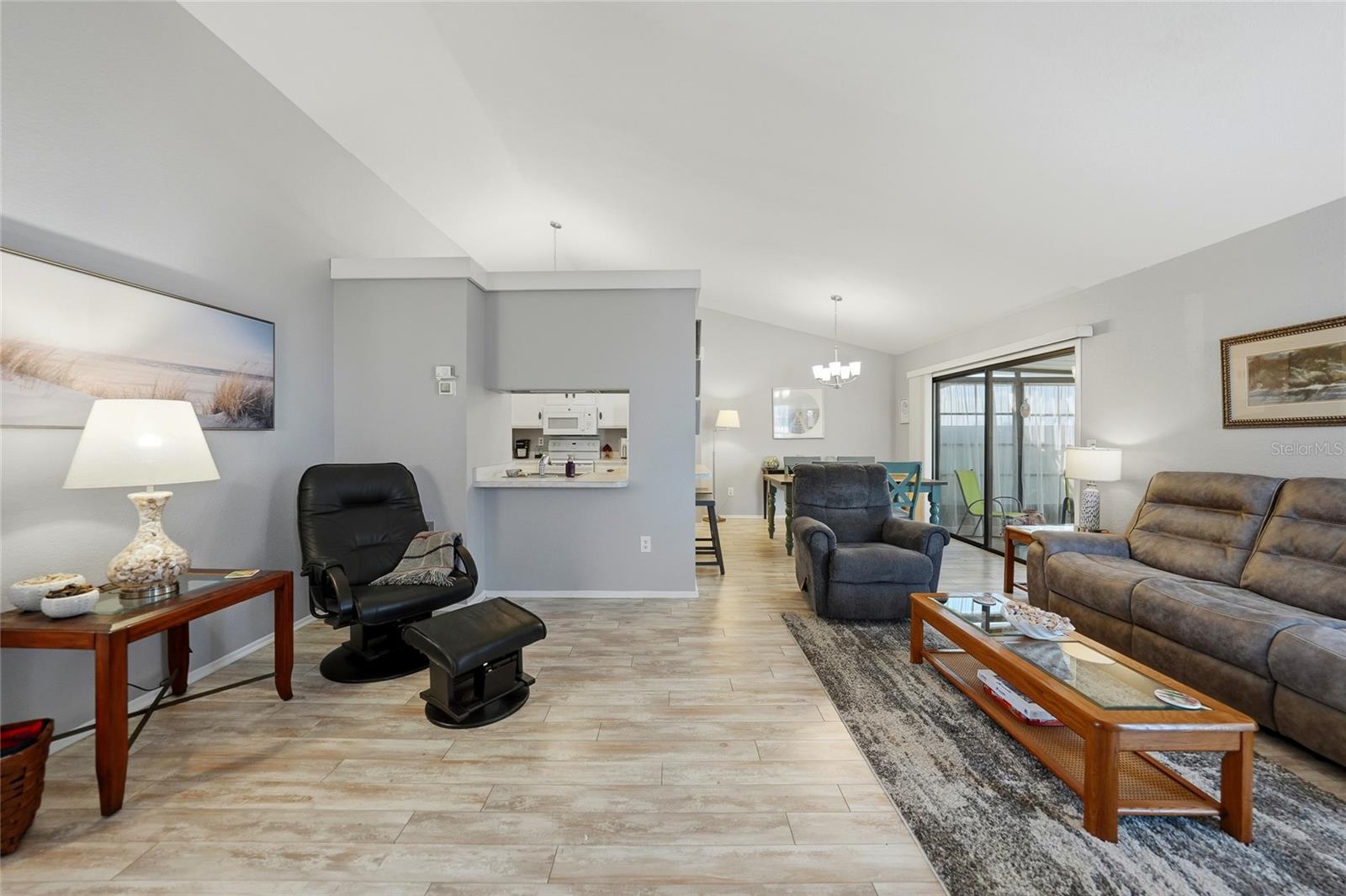 5701 MASHIE CIRCLE 1