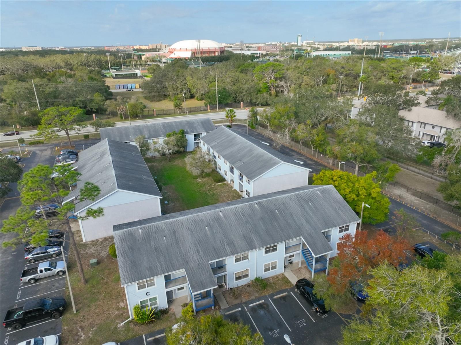 TERRACE PALMS CONDO - Residential Lease