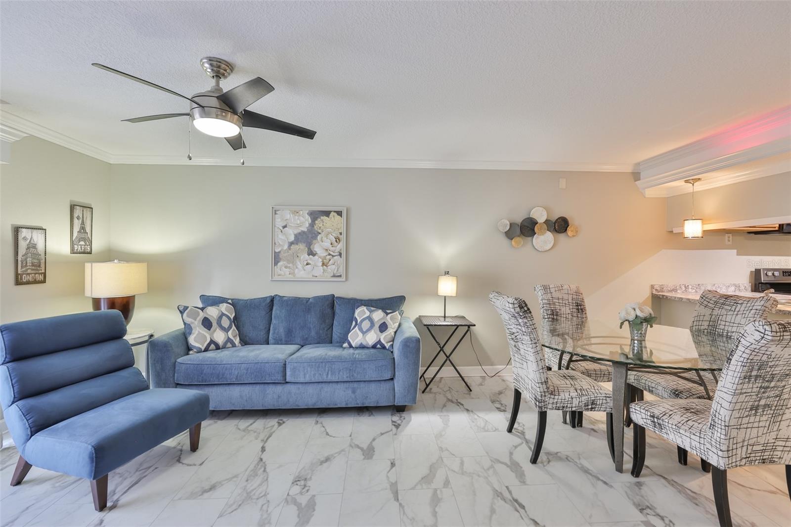 TERRACE PALMS CONDO - Residential Lease