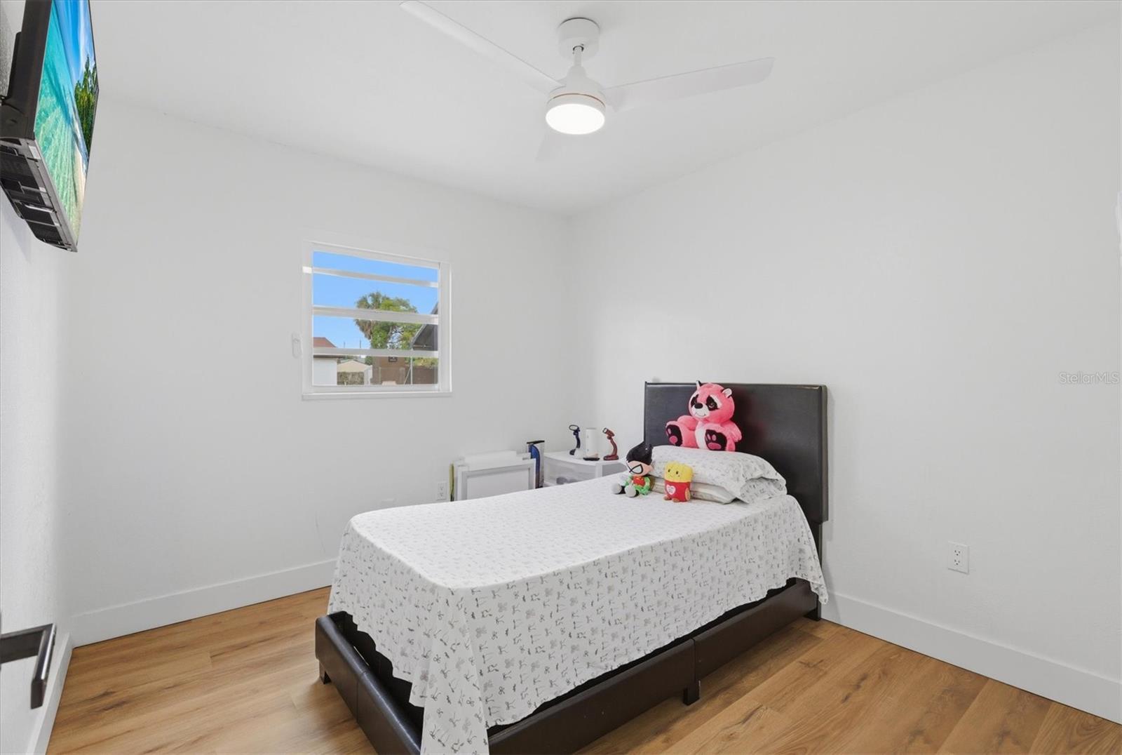 AVONDALE - Residential