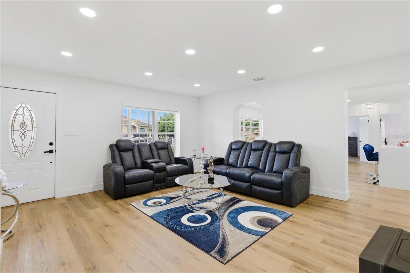 AVONDALE - Residential
