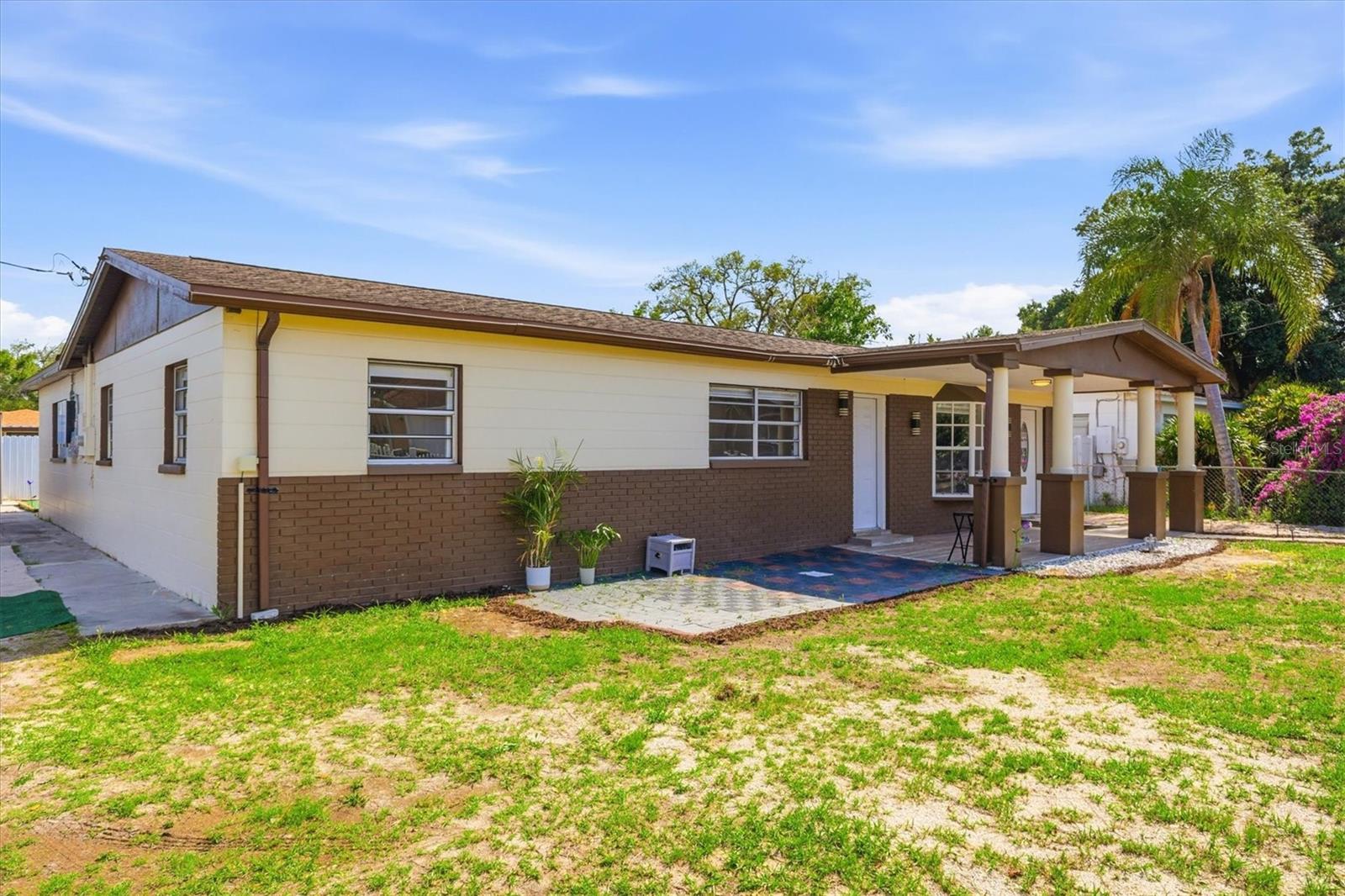 AVONDALE - Residential