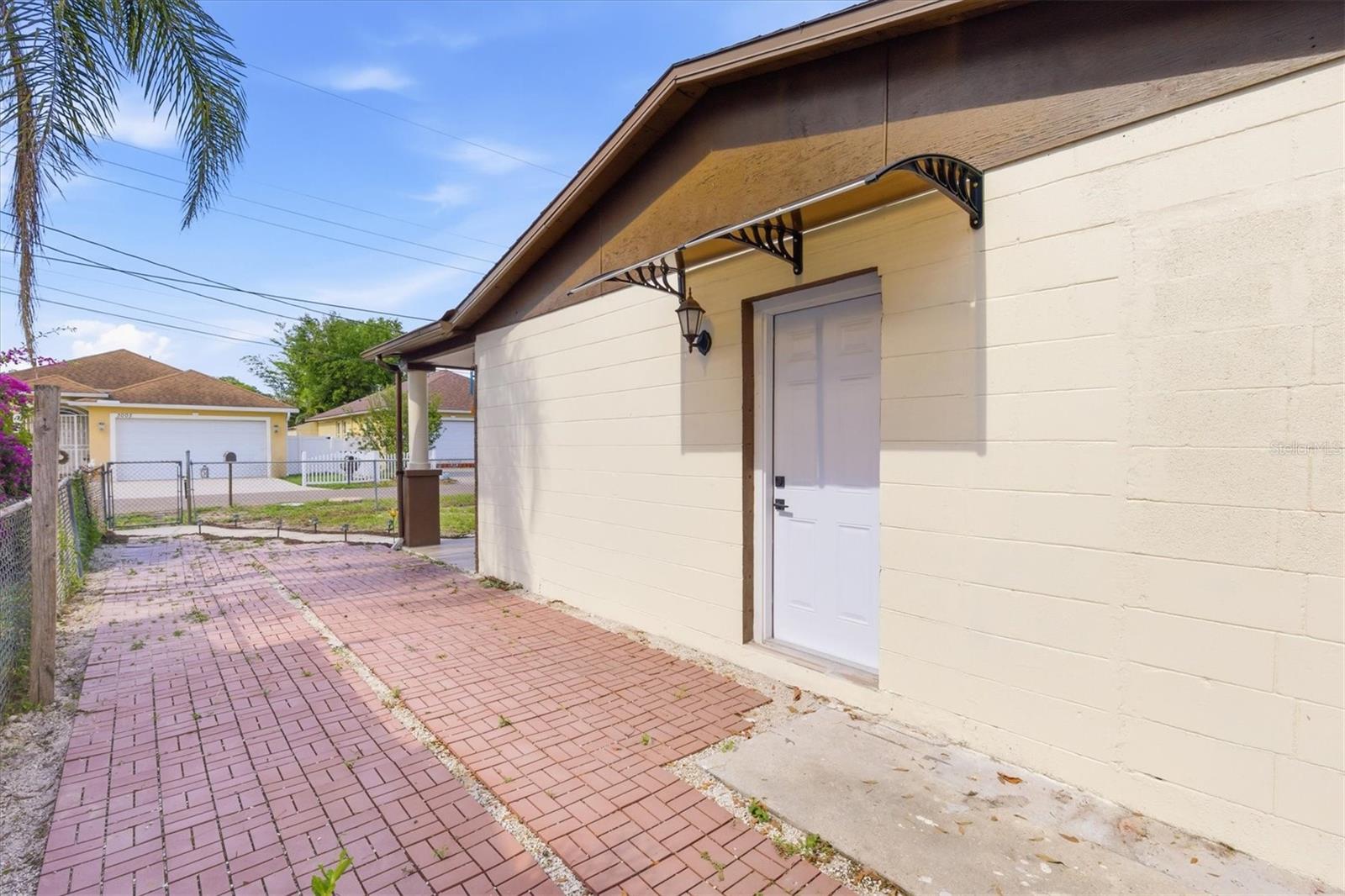 AVONDALE - Residential