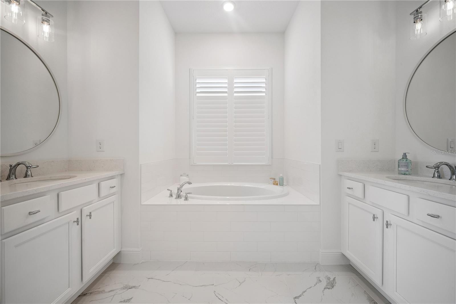 NORTHLAKE AT OVATION - Residential