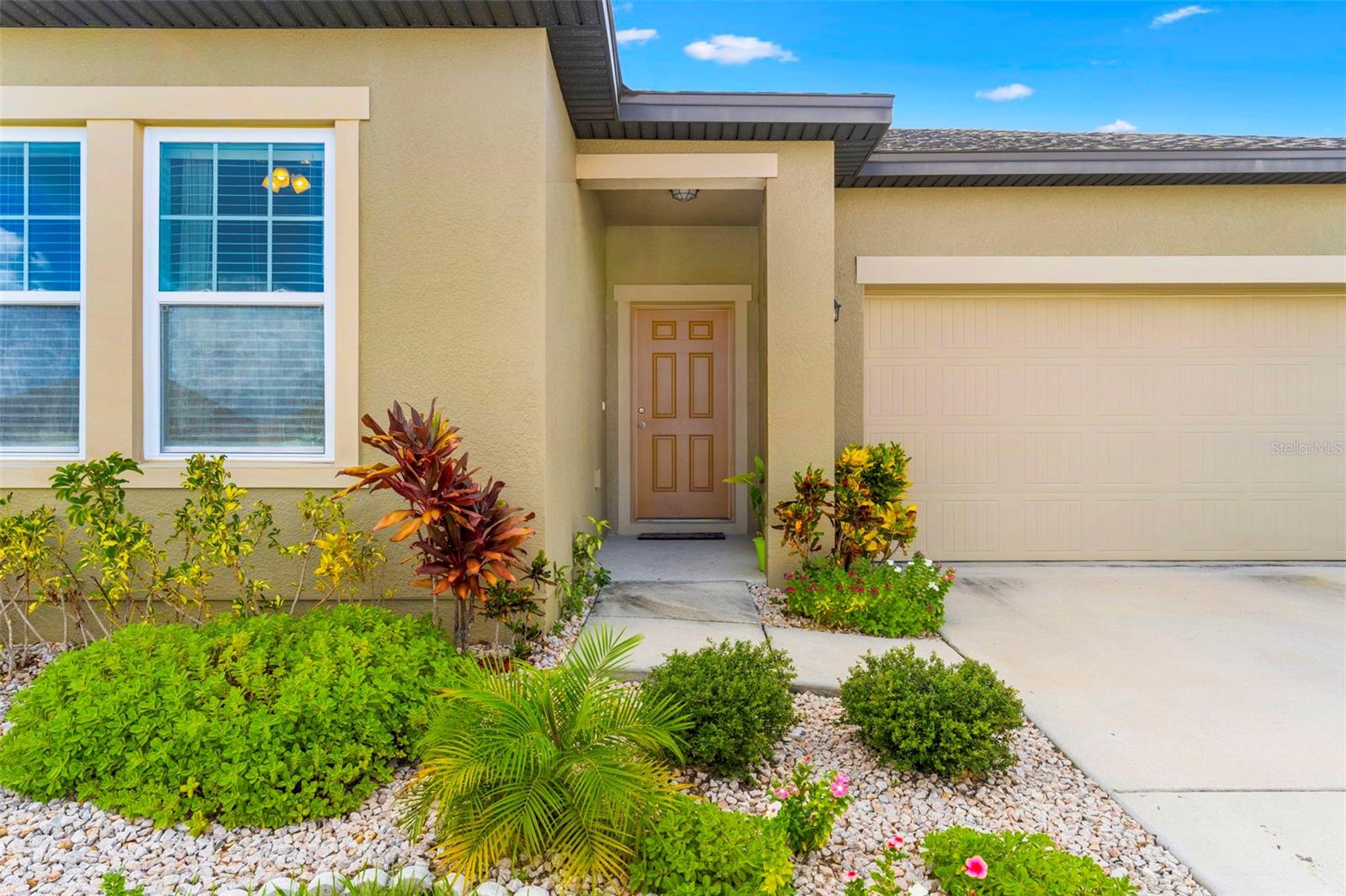 ORCHID GROVE - Residential