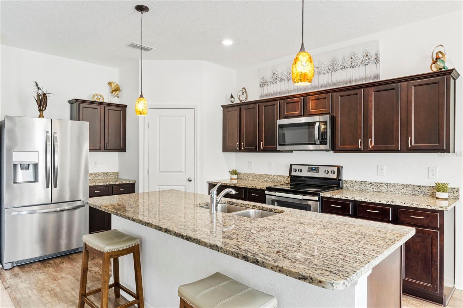 ORCHID GROVE - Residential