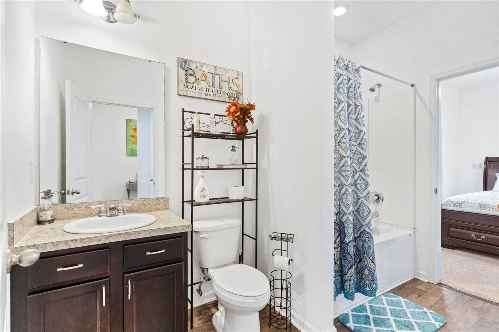 ORCHID GROVE - Residential