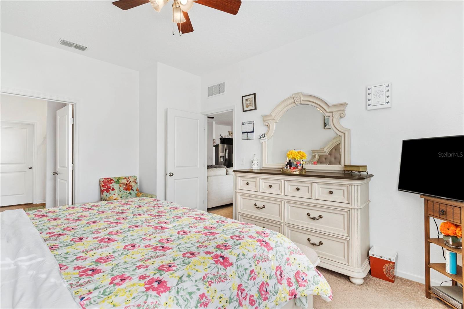 ORCHID GROVE - Residential