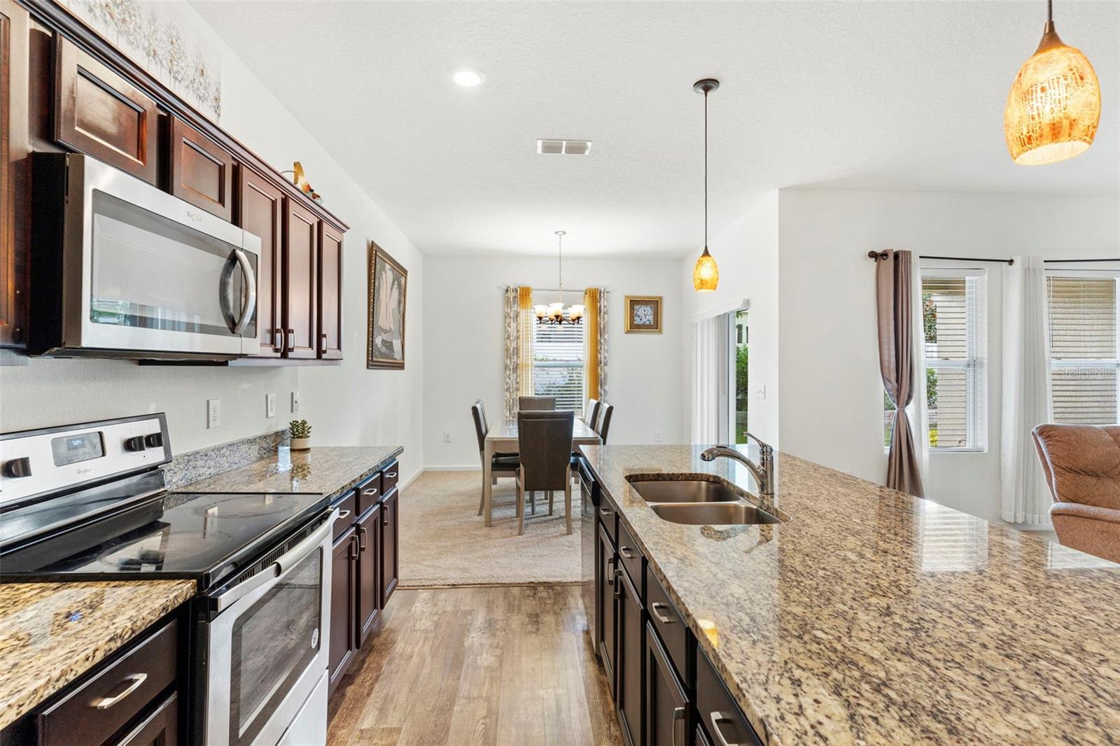 ORCHID GROVE - Residential