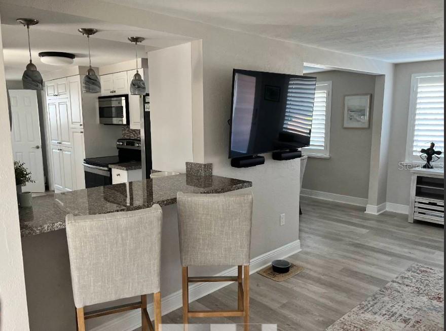 GULF GATE - Residential Lease