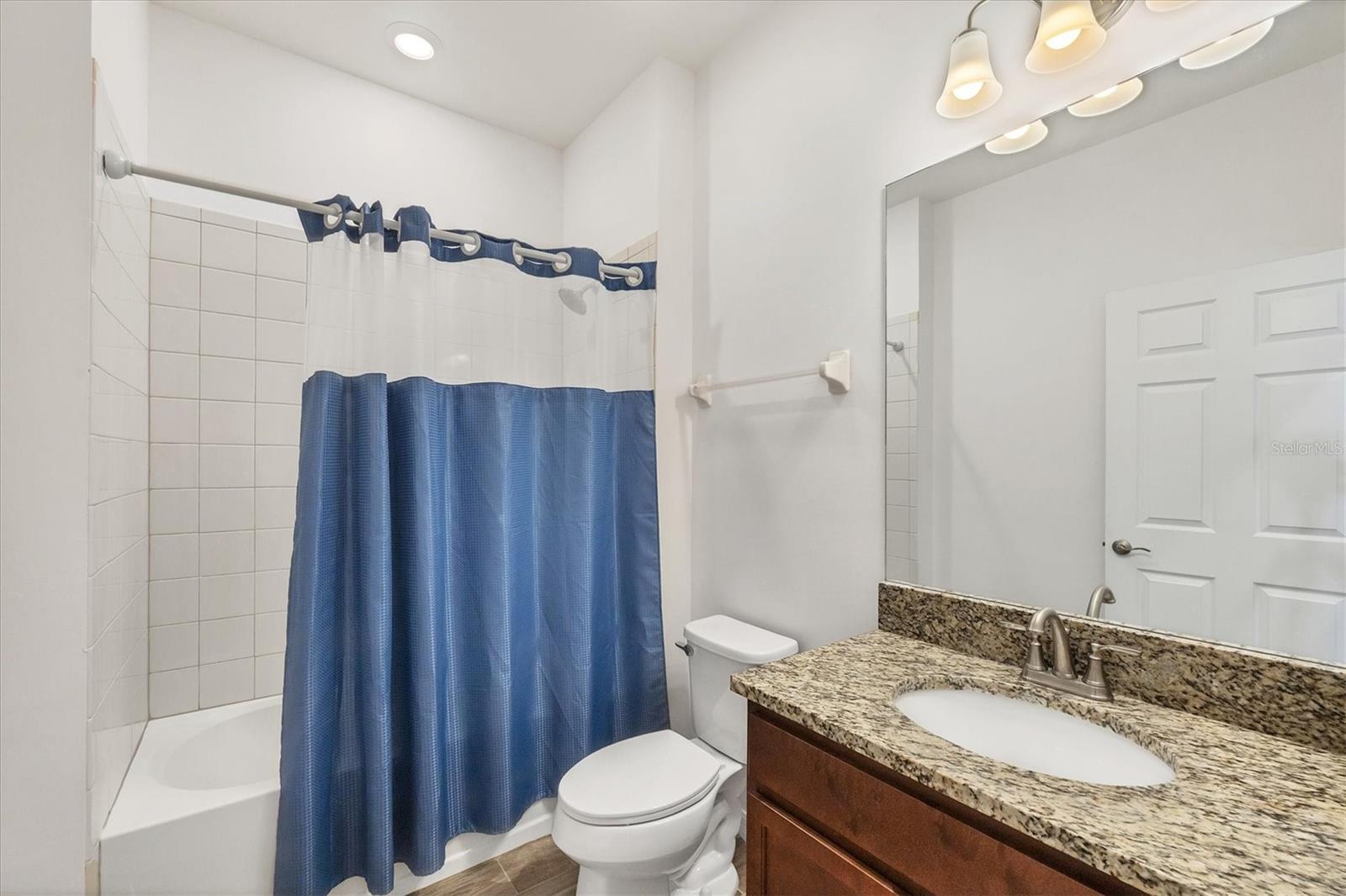 ROTONDA LAKES - Residential