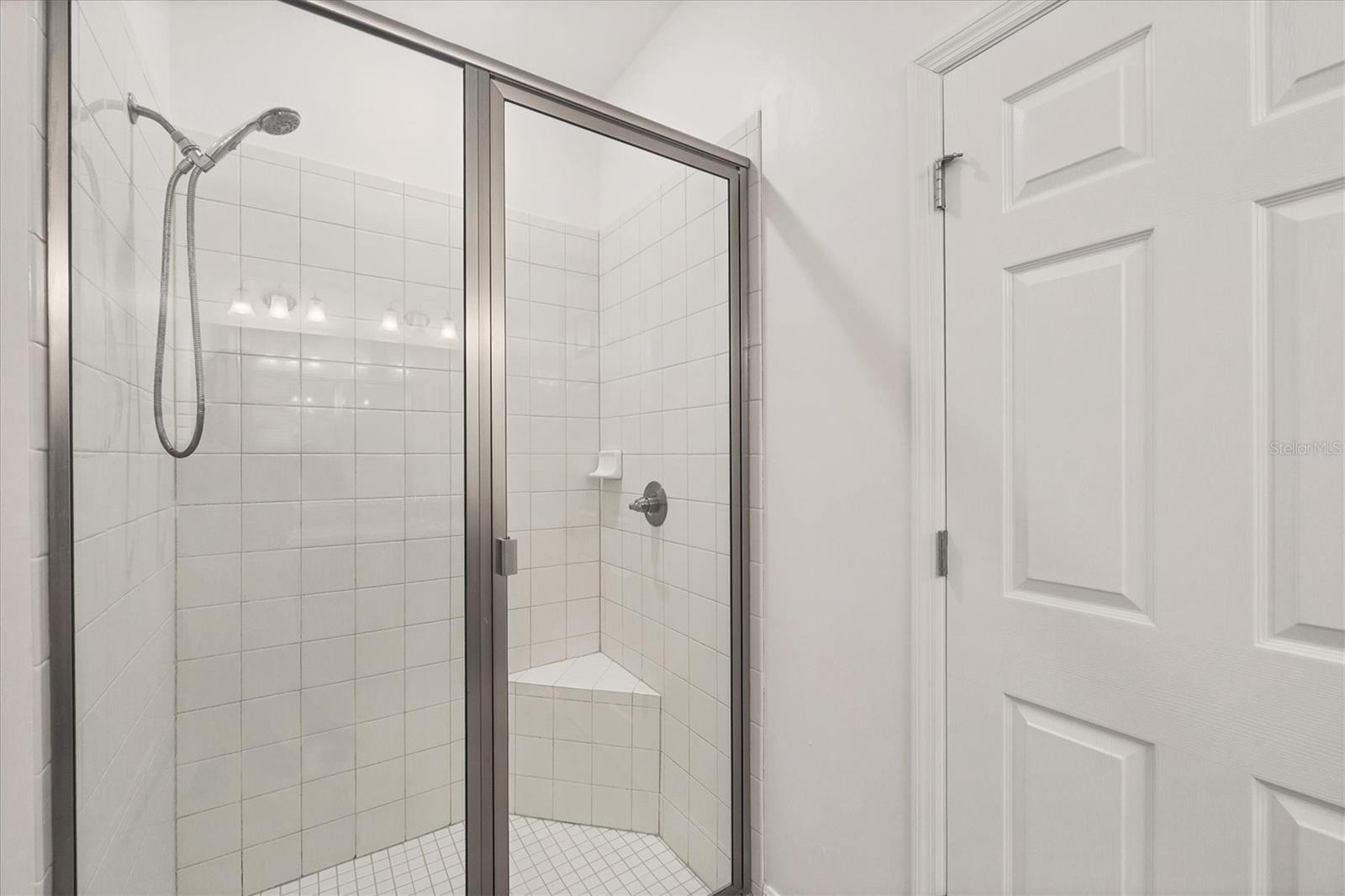 ROTONDA LAKES - Residential