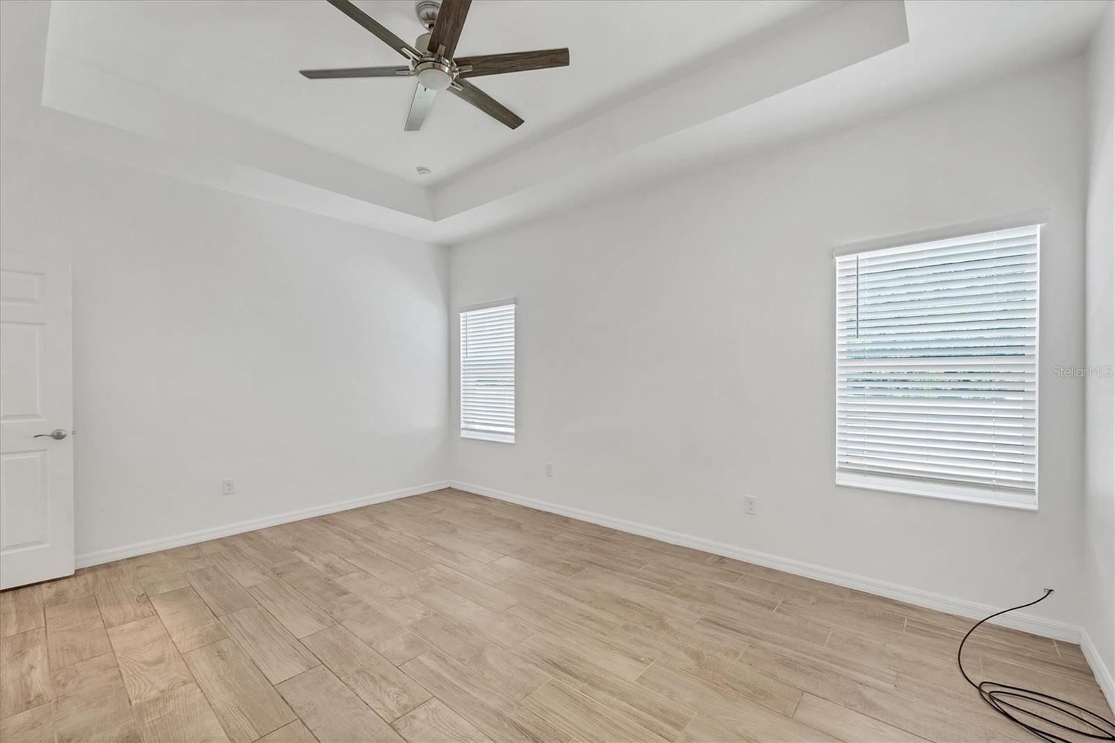 ROTONDA LAKES - Residential