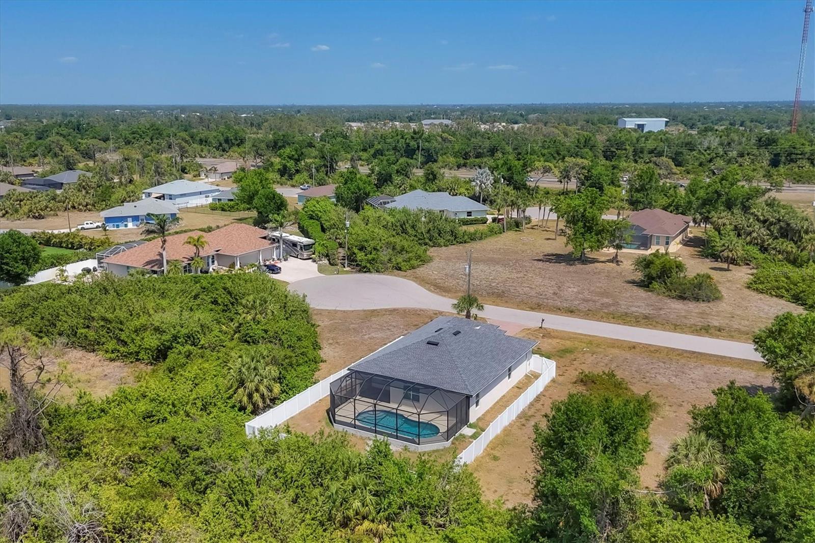 ROTONDA LAKES - Residential