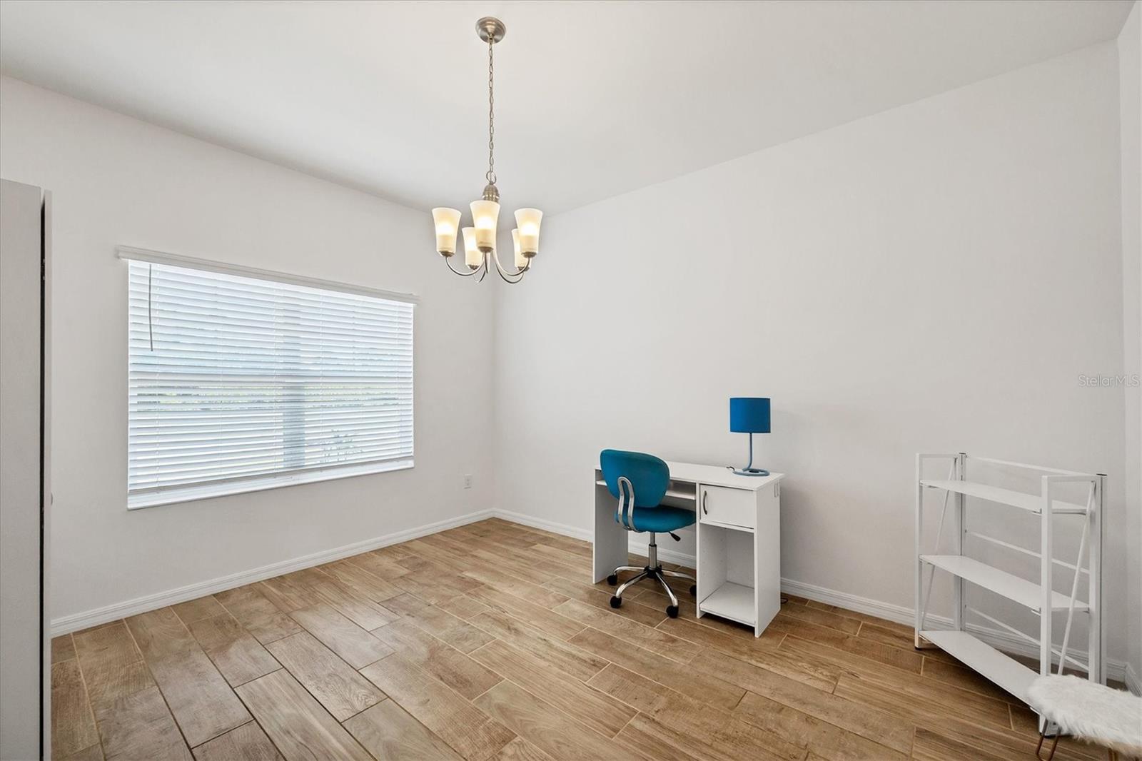 ROTONDA LAKES - Residential